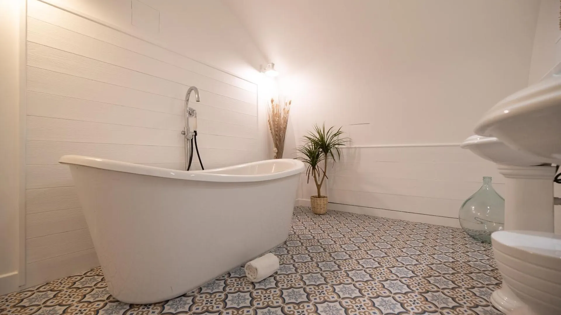 Wonderful Flat In The Marais 아파트 *