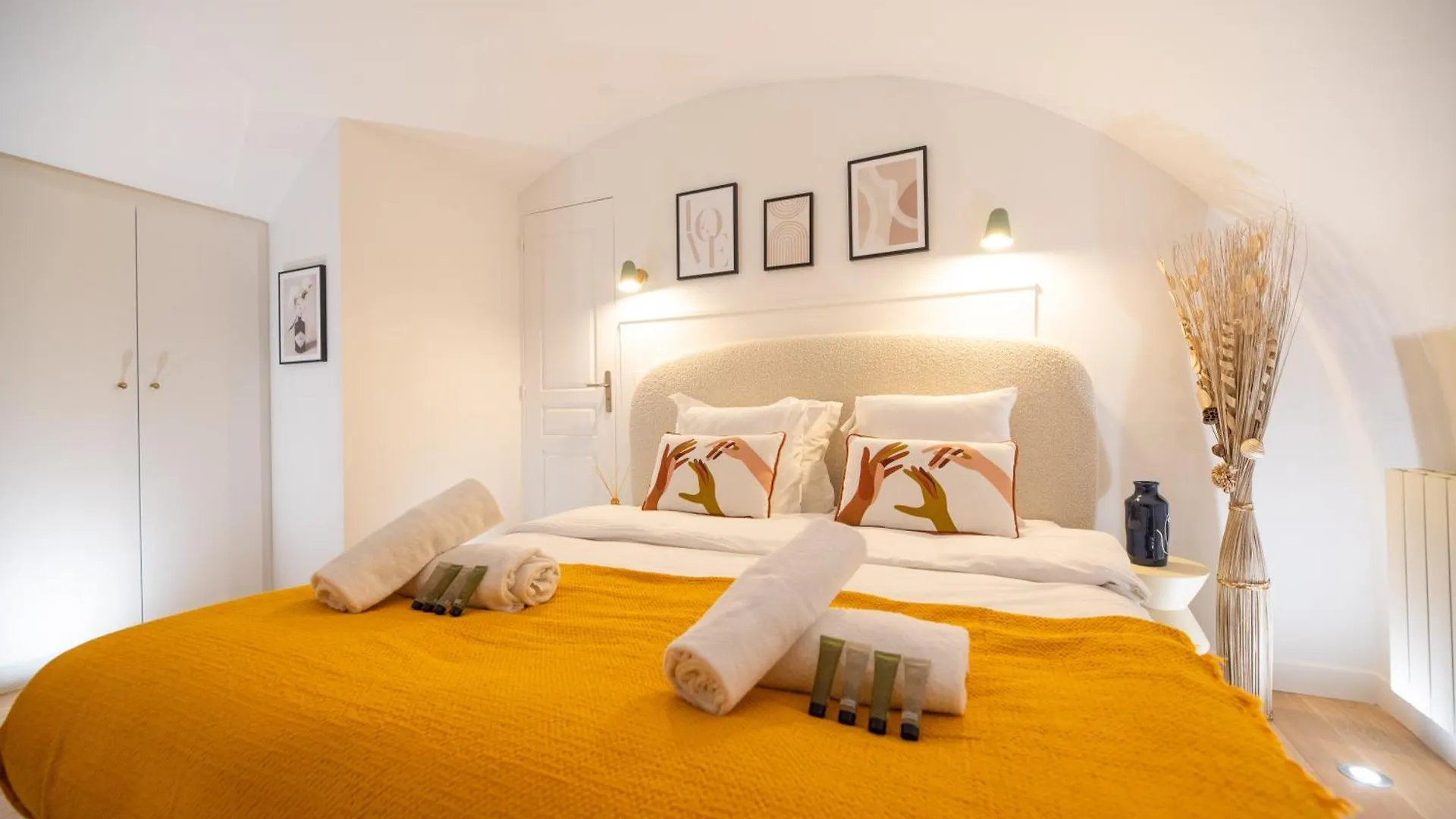 Wonderful Flat In The Marais Paris